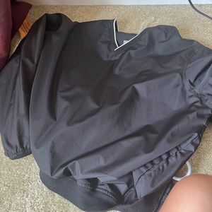 IZOD BLACK WINDBREAKER- unisex